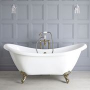 Buy Traditional Freestanding Baths and Roll Top Baths Online.